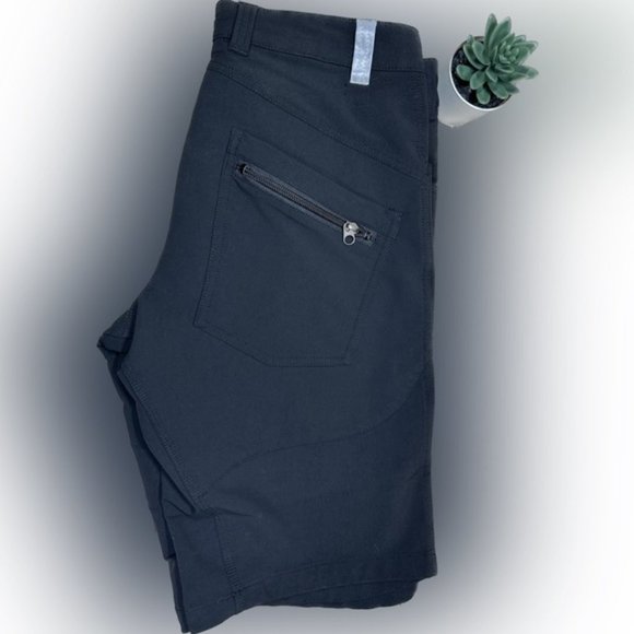 swrve TRANSVERSE regular shorts size 30 black - Picture 3 of 8